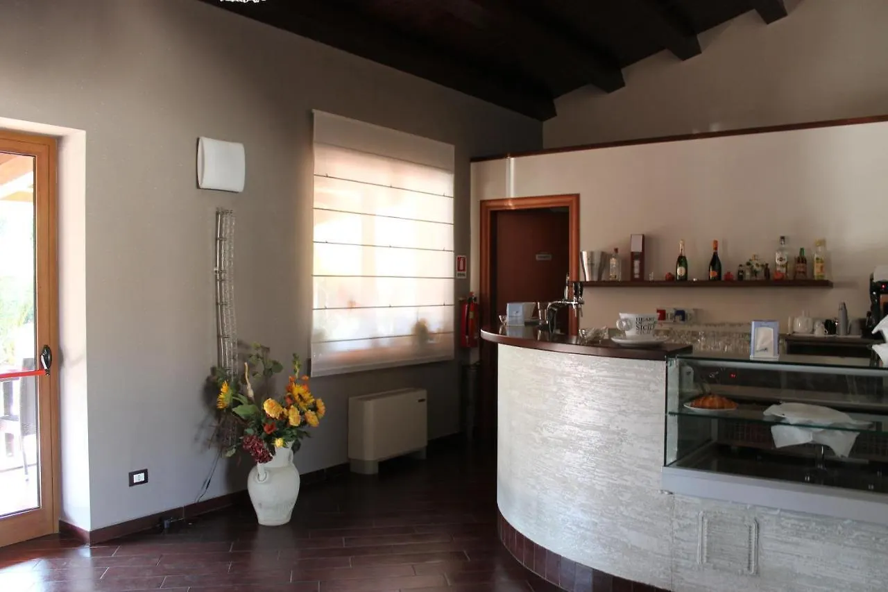 Casale Margherita Cammarata 0*,  Italia